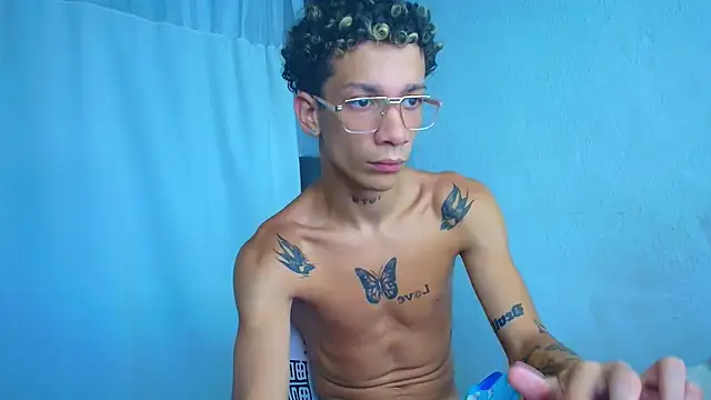 mateodeamjo online show from April 8, 2026, 10:32 pm