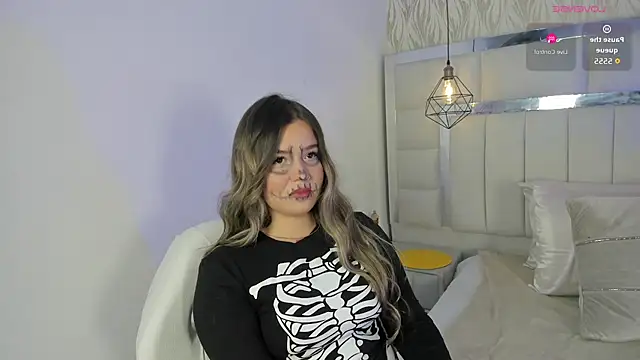 1m dalhia online show from October 30, 2025, 10:10 pm