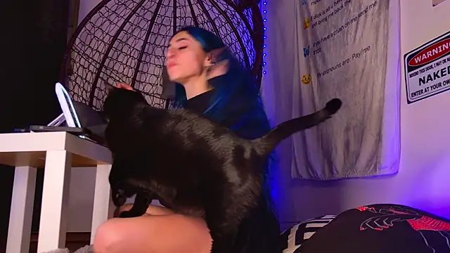 AriaVoss online show from January 31, 2026, 8:51 pm