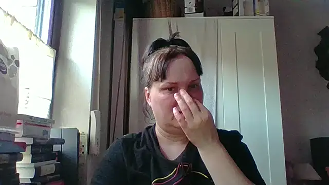  squirty cum lady  online show from March 10, 2026, 4:23 pm