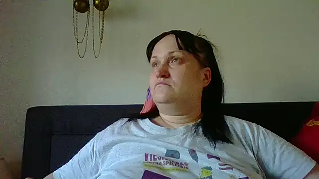  squirty cum lady  online show from March 21, 2026, 4:21 pm