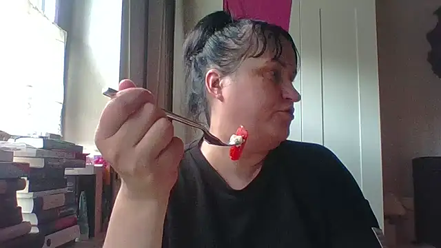 squirty cum lady  online show from June 1, 2026, 11:56 am