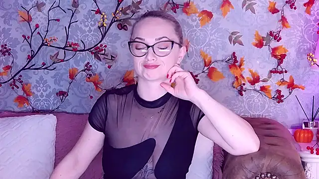 EllianaReese online show from November 29, 2025, 3:42 am