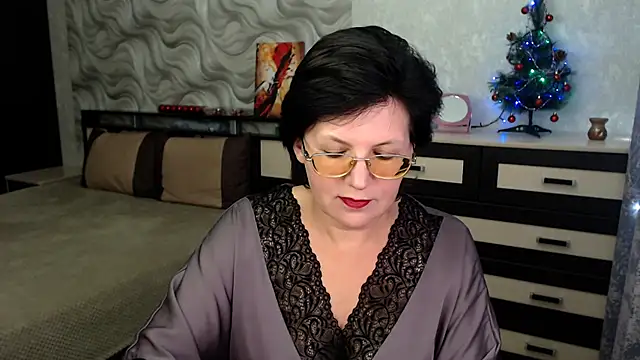 VitaCharm online show from December 19, 2025, 9:11 pm