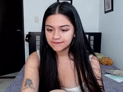 Snapshot of angelbeat_ chatting on January 8, 2025, 12:17 am angelbeat online show from January 8, 2025, 12:17 am