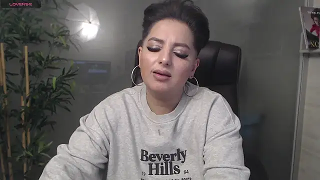 BustyAllyy online show from January 15, 2025, 11:51 pm