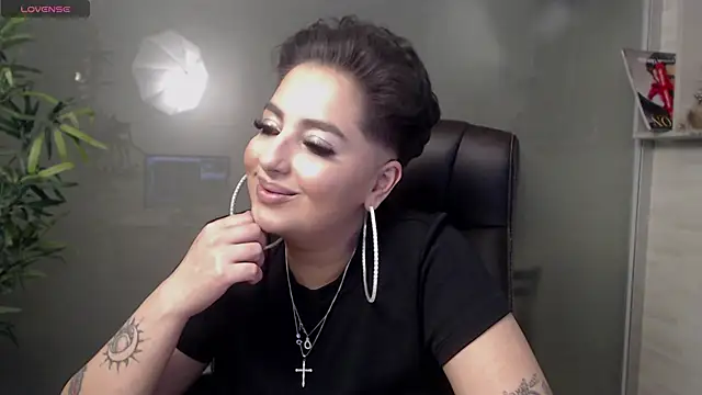 BustyAllyy online show from January 22, 2025, 1:20 am