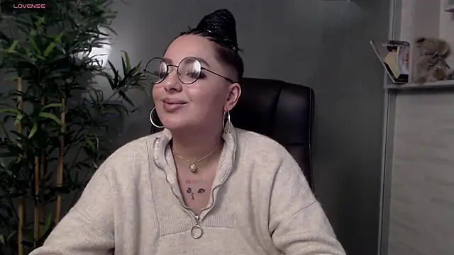 BustyAllyy online show from March 1, 2025, 10:42 pm