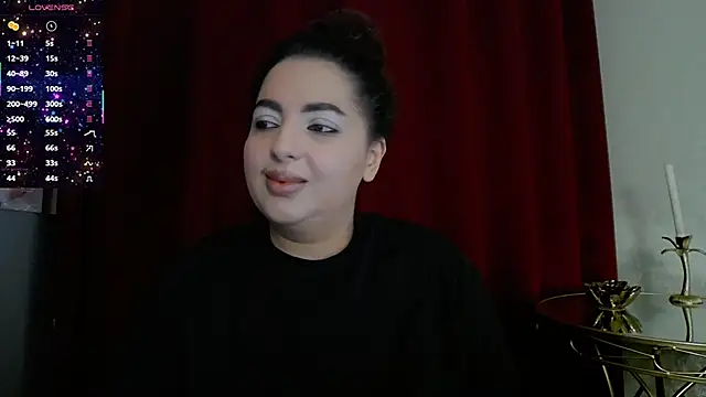 BustyAllyy online show from November 12, 2025, 7:24 pm