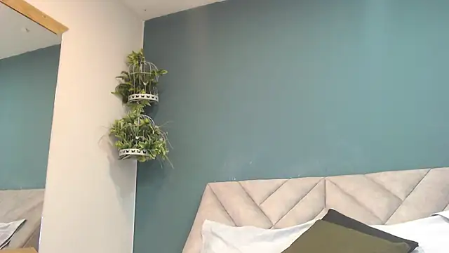 SharisWillian online show from February 12, 2026, 3:34 am