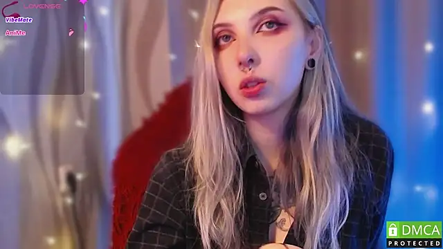 JustMeowGirl online show from February 26, 2025, 7:53 am