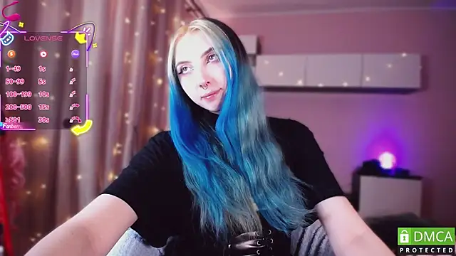 JustMeowGirl online show from October 25, 2025, 4:53 am