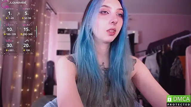 JustMeowGirl online show from February 6, 2026, 4:17 am