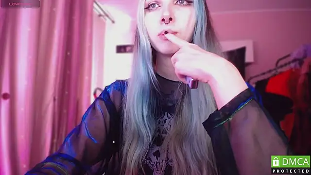 JustMeowGirl online show from April 25, 2026, 5:54 am