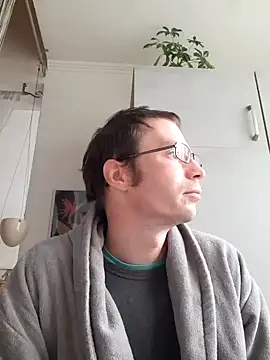 Schnubby1 online show from January 24, 2025, 8:23 am