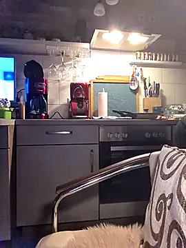 Schnubby1 online show from March 18, 2025, 2:47 am