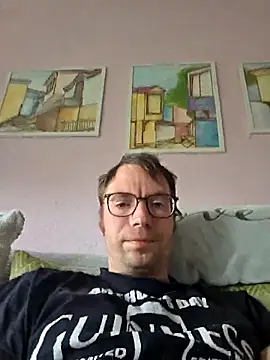 Snapshot of Schnubby1 chatting on April 24, 2026, 2:41 pm Schnubby1 online show from April 24, 2026, 2:41 pm