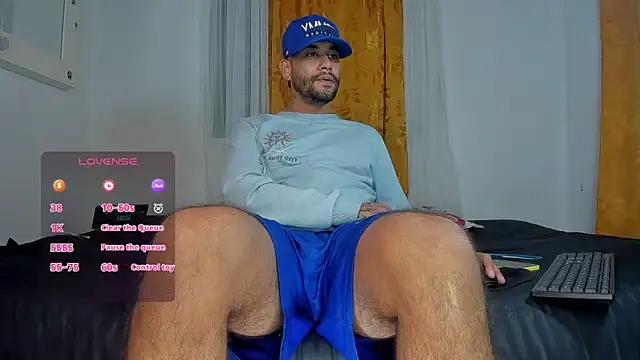 estiben 05 online show from April 15, 2026, 3:30 pm