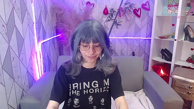 charlottemoonxz online show from September 27, 2025, 6:57 pm