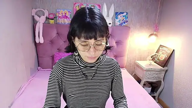 Snapshot of charlottemoonxz chatting on February 1, 2026, 7:12 pm charlottemoonxz online show from February 1, 2026, 7:12 pm