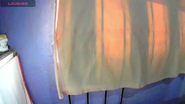 lynieh- online show from October 29, 2025, 8:32 pm