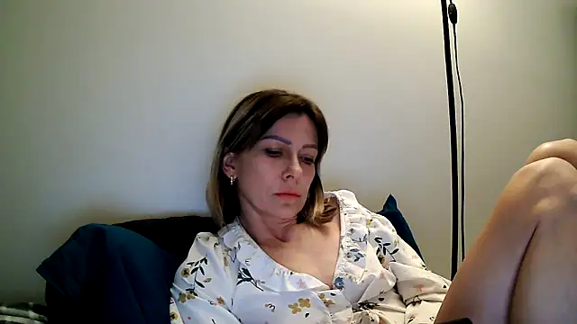 anechka1 online show from March 22, 2026, 2:26 am