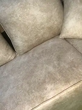 GoddessVee online show from December 4, 2024, 2:42 am