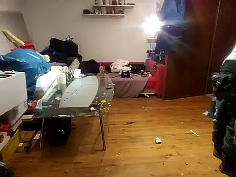 0815lukas2024 online show from December 14, 2024, 2:45 am