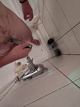 Snapshot of hardgetsex chatting on September 16, 2025, 4:08 pm hardgetsex online show from September 16, 2025, 4:08 pm