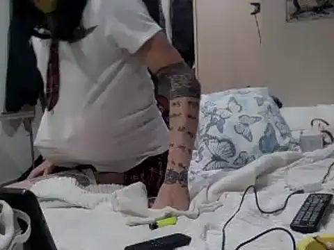 Kamaleonix online show from December 22, 2024, 1:34 am