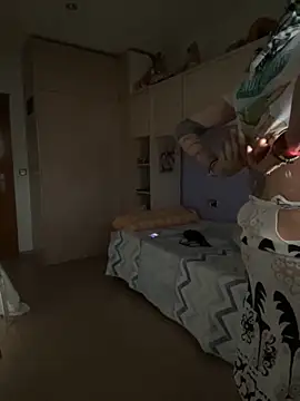 Kamaleonix online show from October 25, 2025, 2:46 pm