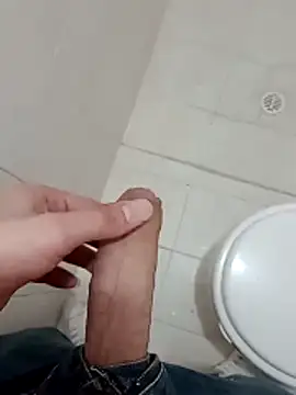 Wynni online show from December 22, 2025, 3:31 pm