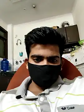 Snapshot of 12ashujii chatting on April 6, 2026, 1:45 pm 12ashujii online show from April 6, 2026, 1:45 pm
