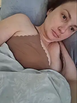 MilfyMrsRobinson online show from March 6, 2025, 3:13 pm