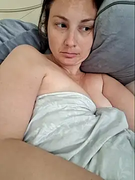 MilfyMrsRobinson online show from March 14, 2025, 2:30 pm