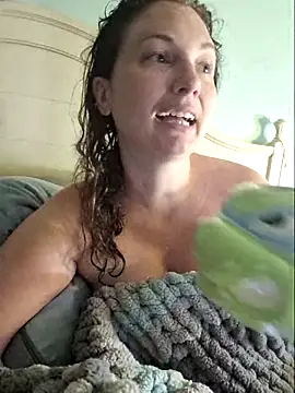 MilfyMrsRobinson online show from March 22, 2025, 12:46 pm