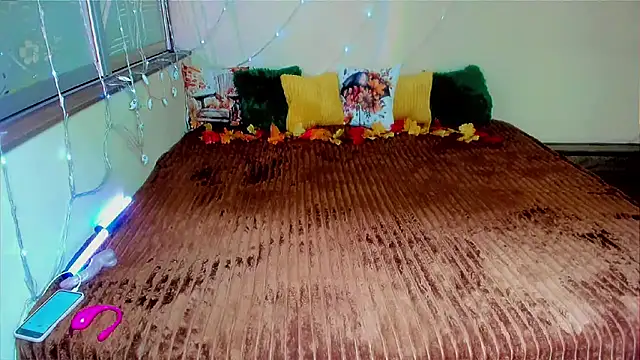 Snapshot of LizaSenri chatting on September 18, 2025, 8:16 am LizaSenri online show from September 18, 2025, 8:16 am