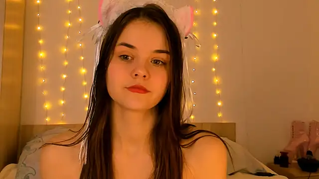 Snapshot of evelinal_ove chatting on February 1, 2025, 1:09 pm evelinal ove online show from February 1, 2025, 1:09 pm