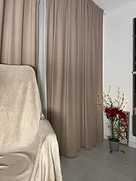 KimArts online show from January 8, 2026, 7:49 pm