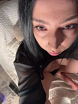 KimArts online show from February 19, 2026, 7:54 pm