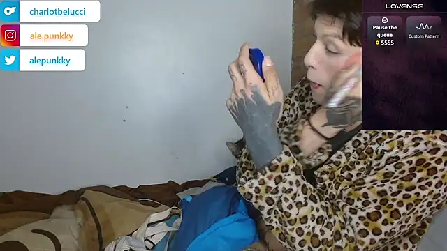 charlotbelucci  online show from December 23, 2025, 8:56 am