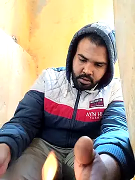 ListedLoin online show from February 10, 2025, 9:25 am