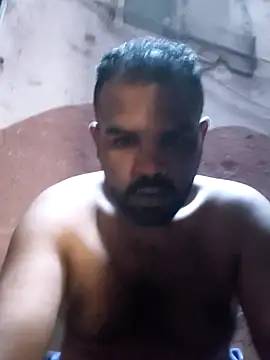 ListedLoin online show from October 4, 2025, 6:33 am