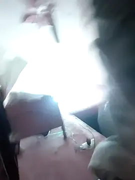 ListedLoin online show from November 7, 2025, 1:27 am