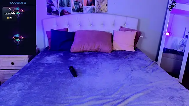 JessicaCartier online show from January 28, 2025, 4:18 am