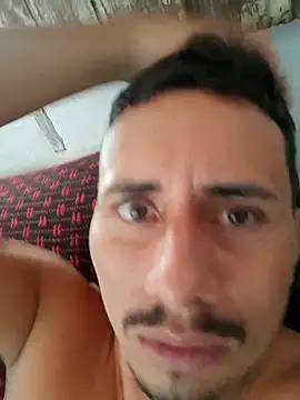 luissilva0071 online show from May 7, 2026, 12:21 pm