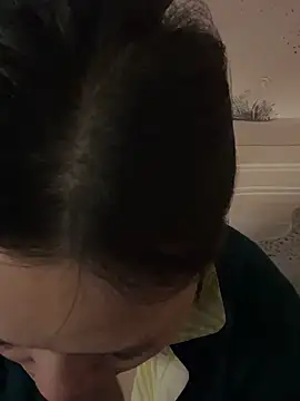 Eliza-E online show from February 11, 2026, 1:10 am