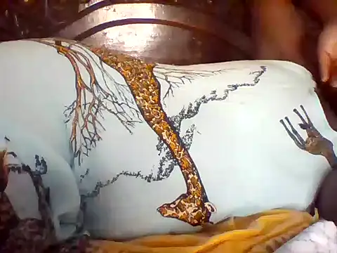 missarpie online show from September 28, 2025, 12:21 pm