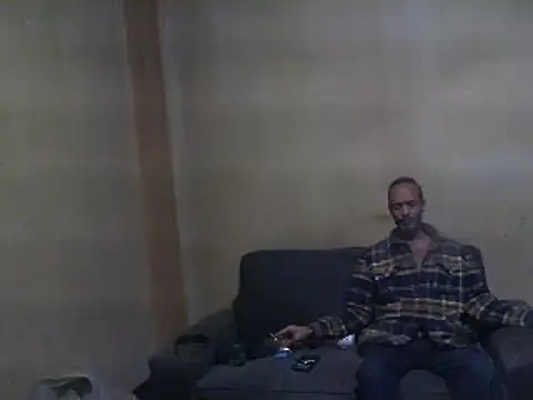 tomeliviathan online show from February 3, 2025, 4:46 am