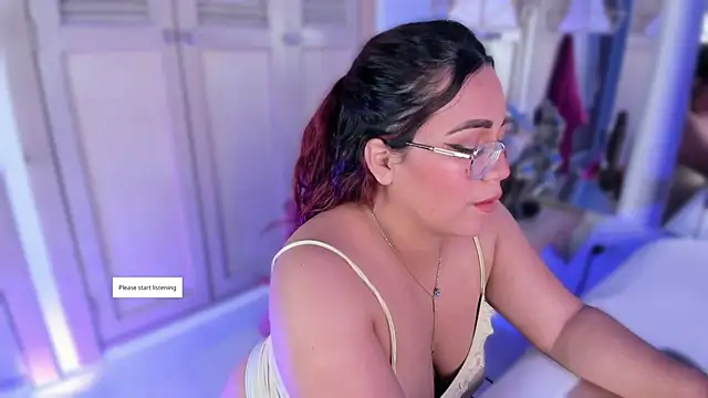 MelissaKarterrs online show from December 4, 2025, 12:14 pm